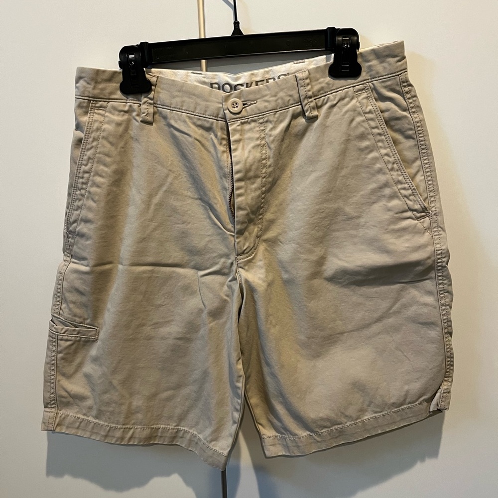 Dockers Shorts - 32 Waist